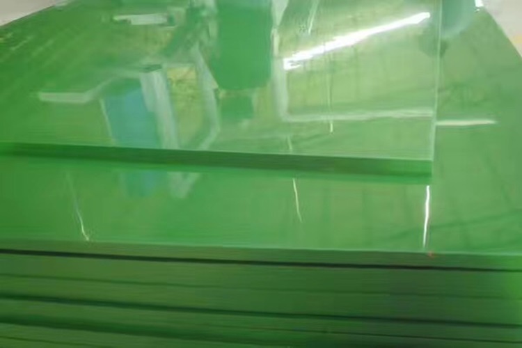 钢化膜塑面模板的产品特点和应用方向