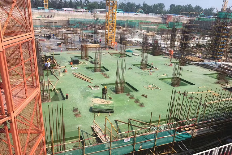选择塑面建筑模板：厚度如何影响工程效果？